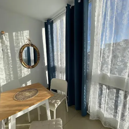 El Dorado Cozy With Balcony And Pool Apartment *